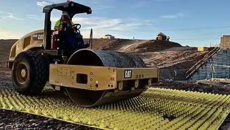 غلتک روی تشک ورودی ساختمانی HDPE
