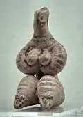 مجسمه یک بانو از سوریه