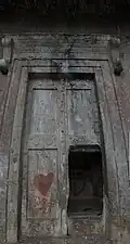 سنگ فتحیه آرامگاه درب آرامگاه آمینتاس