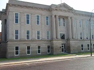 Ford County Courthouse in داج سیتی، کانزاس