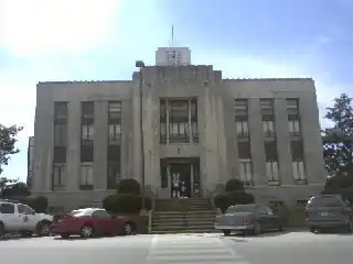 Franklin County Courthouse in Winchester