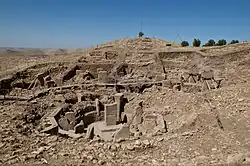 سازه‌های A - D