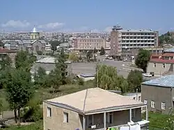 کلیسای the Holy Mother of God (۱۹۰۵) در مرکز گاوار