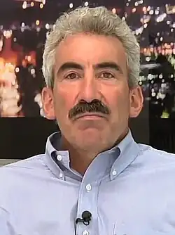 جورج لوئنشتین