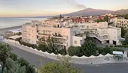 نمای جاردینی ناکسوس