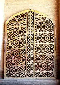 پرده چوبی کاروانسرای نیشاپور