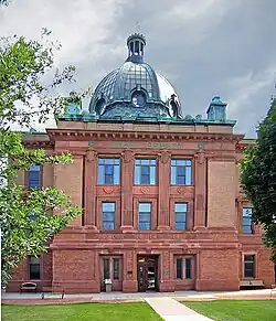 Grant County Courthouse in Lancaster