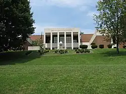 Present day courthouse of Grayson County