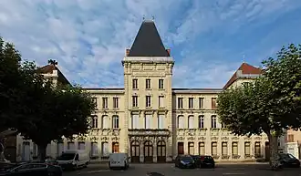 The town hall in Jujurieux