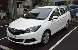 هایما ام۳ پیش از فیس‌لیفت (جلو)