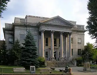 Harlan County courthouse in Harlan, Kentucky