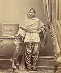 دختری از کراچی. ۱۸۷۰.