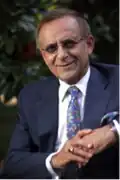 هوشنگ امیر احمدی