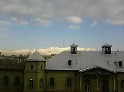 ساختمان قدیمی قزاقخانه