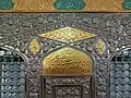 نمایی از داخل آرامگاه