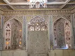 گچ‌بری اتاق اصفهانی‌ها