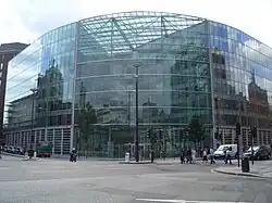 The headquarters of سینزبوریس در Holborn Circus