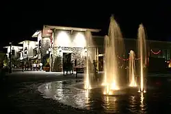 Riverwalk Crossing on the رود آرکانزاس, Jenks