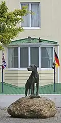 Statue of Just Nuisance in Simon's Town