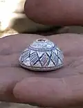 گلدان سفالی مینیاتوری با طرح هندسی