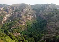 غارهای خندزورسک