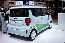 کیا ری EV (عقب)