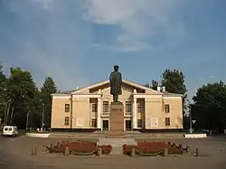 Monument to سرگی کیروف in Kirovsk