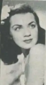 کیتی کالن در c. 1944