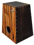 کاخن مدل  La Caja Sencilla