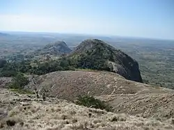 چشم‌اندازی از فراز کوه زمبه