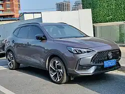 ام‌جی پایلوت (جلو)