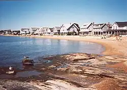 Beach on لانگ آیلند سوند in Madison