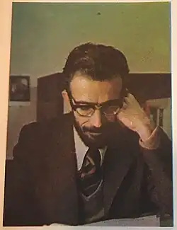محمود کیانوش
