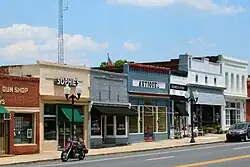 Main Street, Pineville