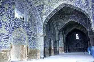 نمای داخلی مسجد جامع عباسی