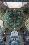 نمای داخلی از گنبد مسجد