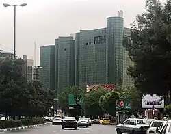 مجتمع تجاری میلاد نور در بلوار فرحزادی شهرک غرب تهران