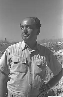 Nahman Avigad 1950.jpg