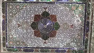 آینه کاری نارنجستان قوام