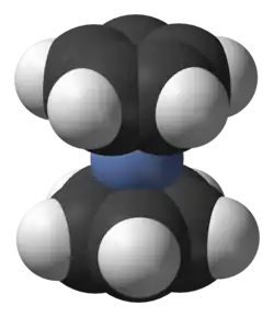 Space-filling  model of nickelocene