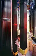 تصویر NRC از سوخت تازه در حال بازرسی.