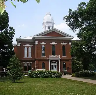 Oldham County courthouse in لا گرینج، کنتاکی