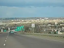 Great Falls, Montana as viewed from بزرگراه میان‌ایالتی ۱۵, looking due north
