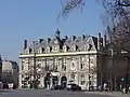 تالار شهر در منطقه ۱۳