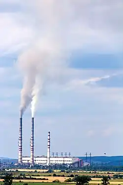 Pipes of Burshtyn TES (نیروگاه سوخت فسیلی)
