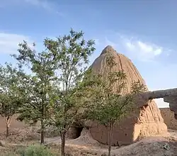 یخچال قدیمی که در روستای سعیدیه است.