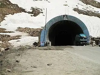 ورودی تونل سالنگ