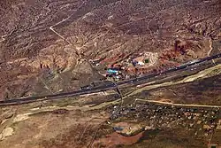 Sanders and بزرگراه میان‌ایالتی ۴۰ from the air