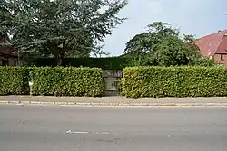 A road in Rade with the memorial toits dead in the two جنگ جهانی