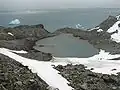 دریاچه کوهستانی شیر دریایی در جزیره لیوینگستون در جنوبگان